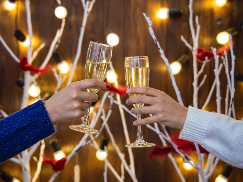 Office Christmas Party Ideas to End the Year in Style
